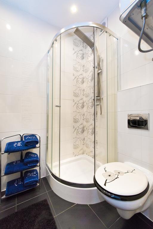 Gdanskie Apartamenty - Apartament Targ Rybny Z Widokiem Na Motlawe Gdańsk Quarto foto